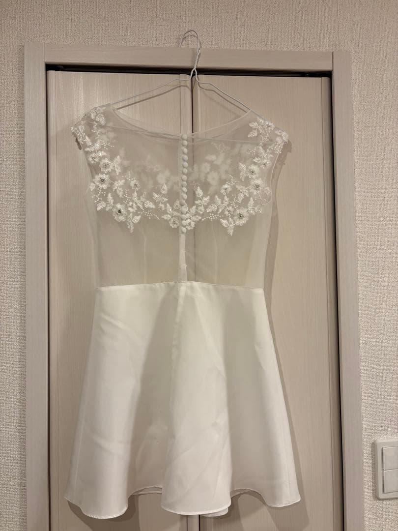 【ラッキー】ウェディングドレス　Aライン　2WAYタイプ