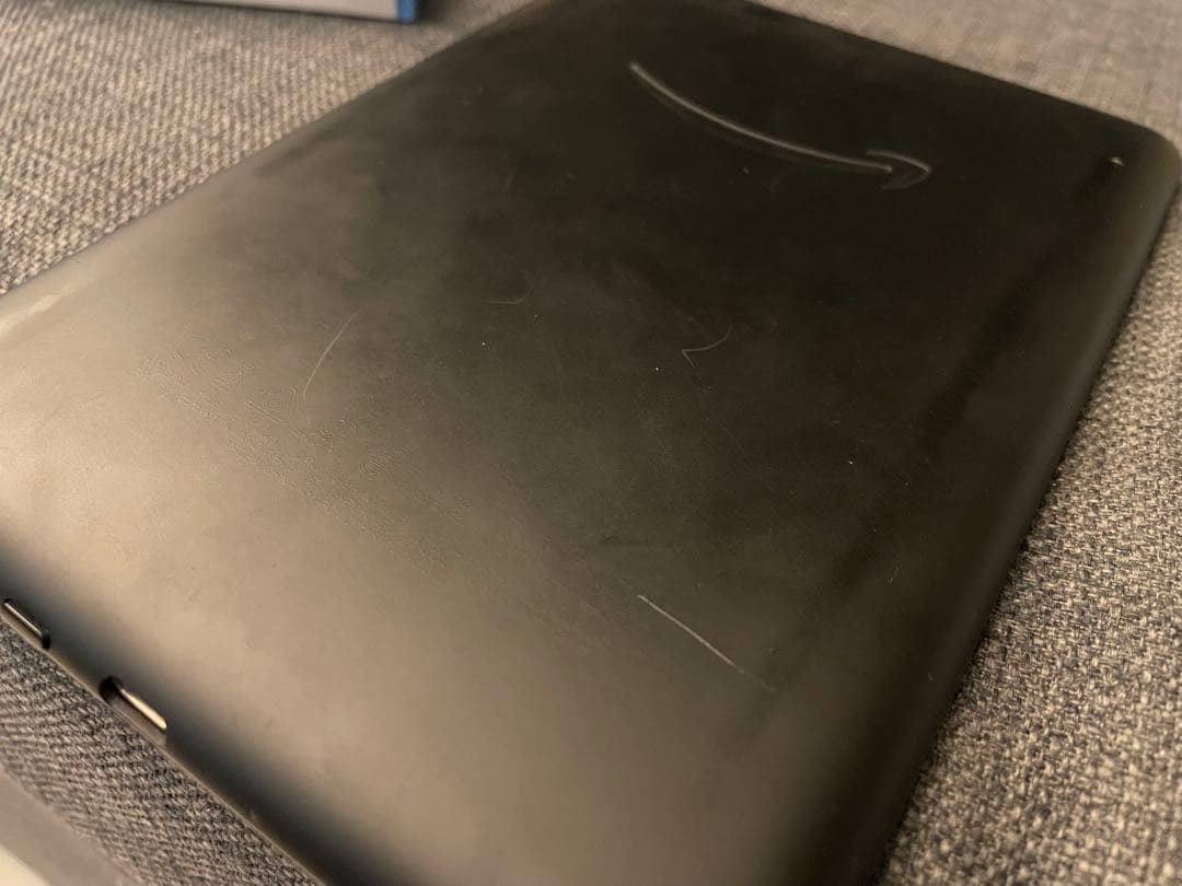 Kindle Paperwhite (11世代) 本体 + 充電ケーブル