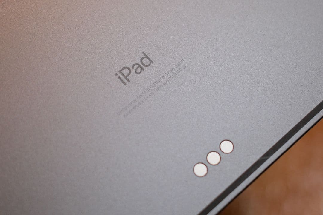 美品 iPadPro 12.9インチ 第5世代 256GB cellular