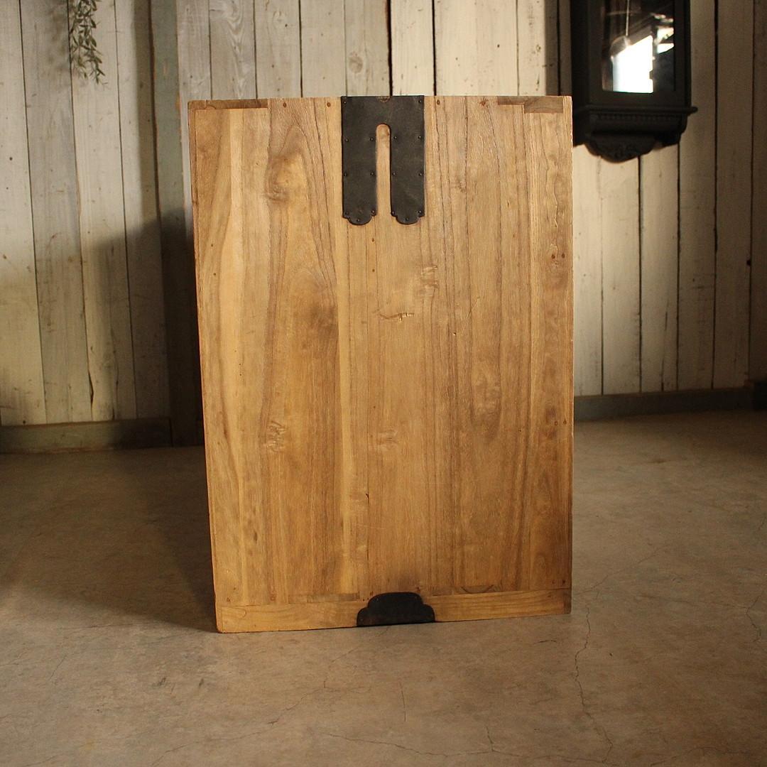 古い木製の引き出し　3段　食器棚　シャツケース　収納棚　チェスト　古家具