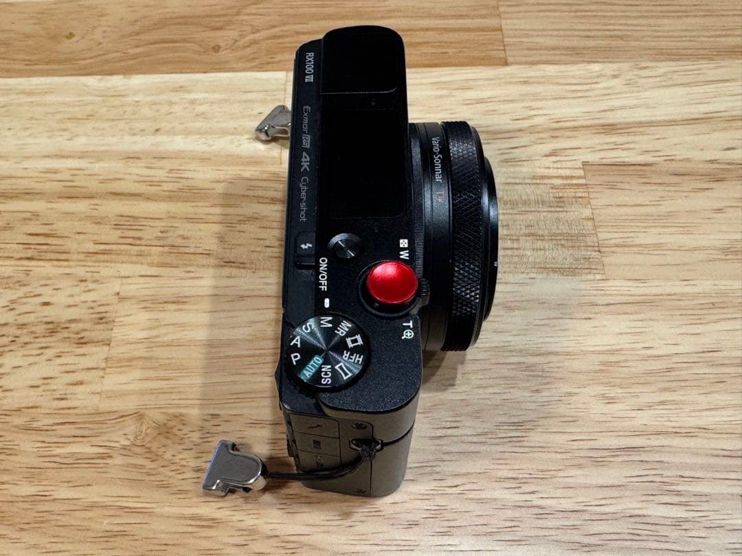 [即日配送・付属品多数・超美品]Sony rx100m7(サイバーショット)