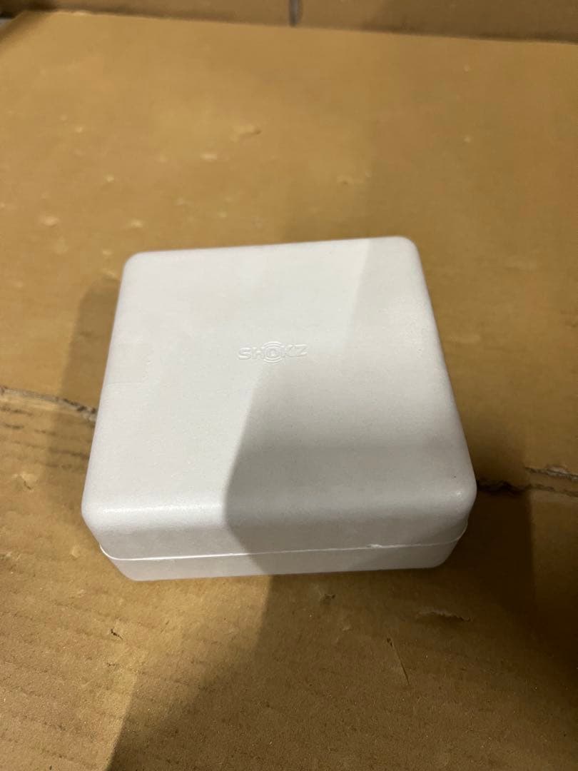 Shokz イヤホン OpenFit 2 本体とケースとケーブルのみ