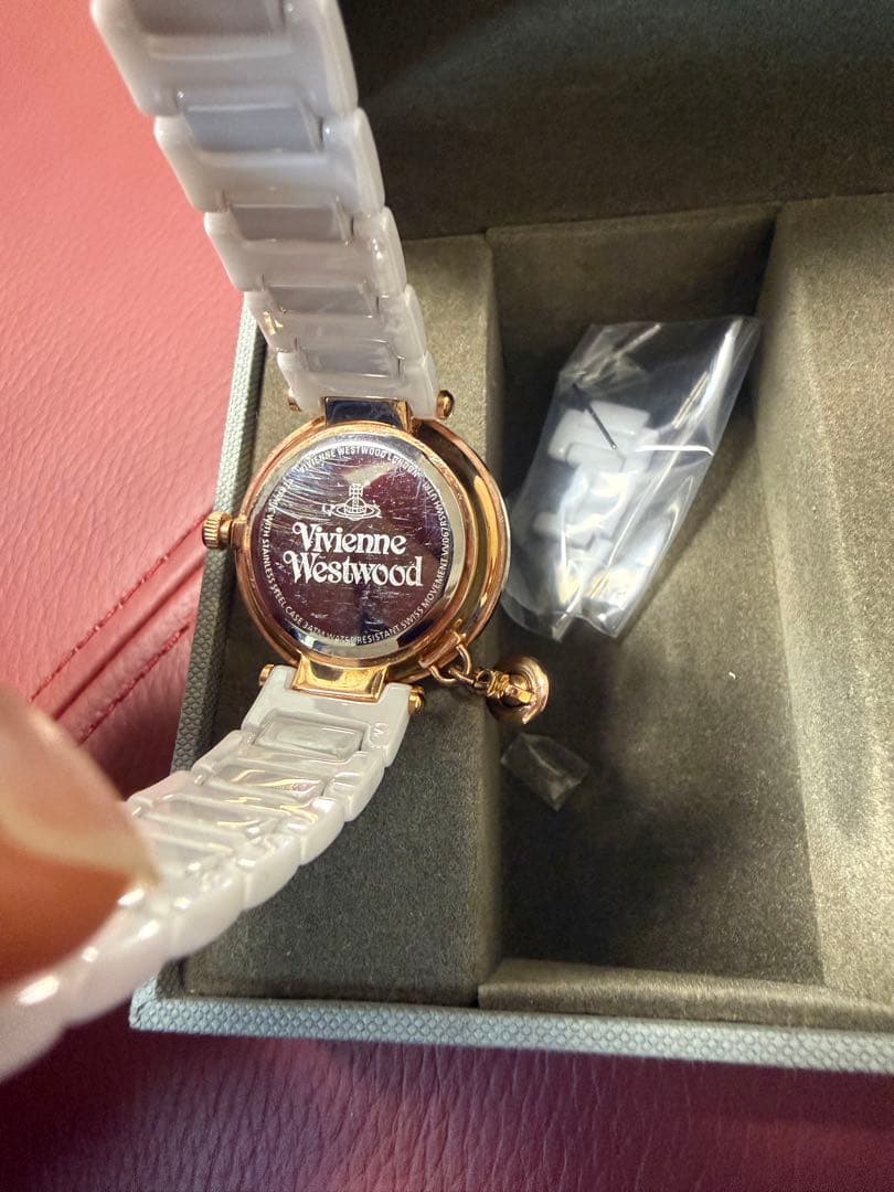 VivienneWestwood ヴィヴィアン・ウエストウッド腕時計レディース