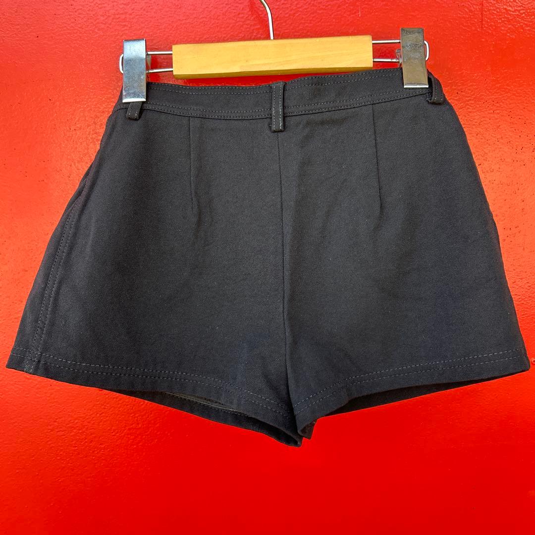 GUCCI ショートパンツ