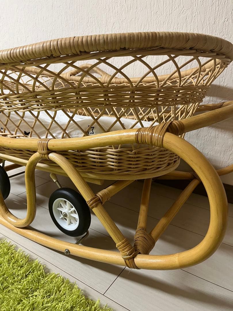 専用‼︎かわに〜ふ様　籐　ベビーベッド　ベビー家具　アンティーク