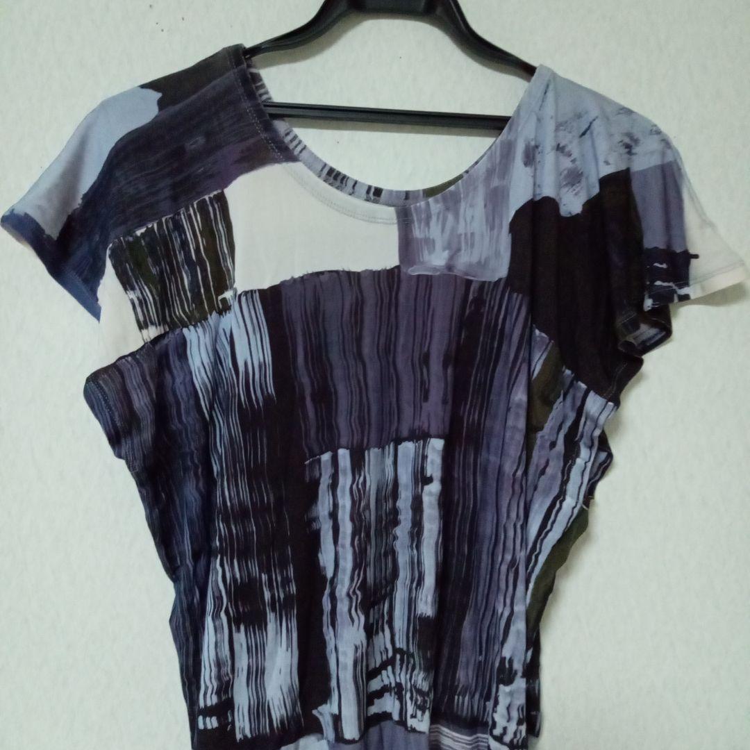 【最終価格】ISSEY MIYAKE 　プリント　トップス