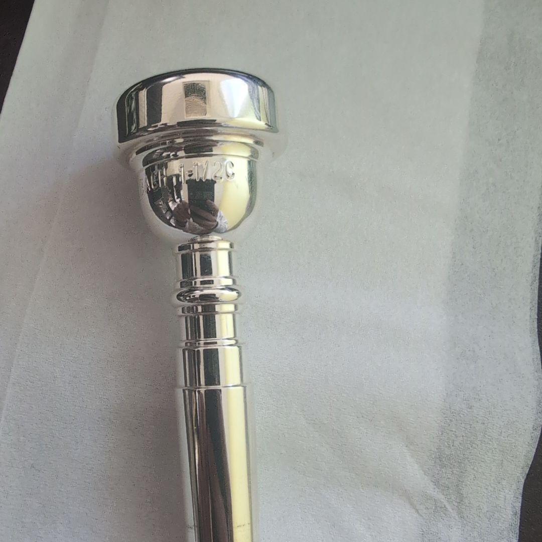 Bach 1 1/2C R トランペットマウスピース　ロータリー用