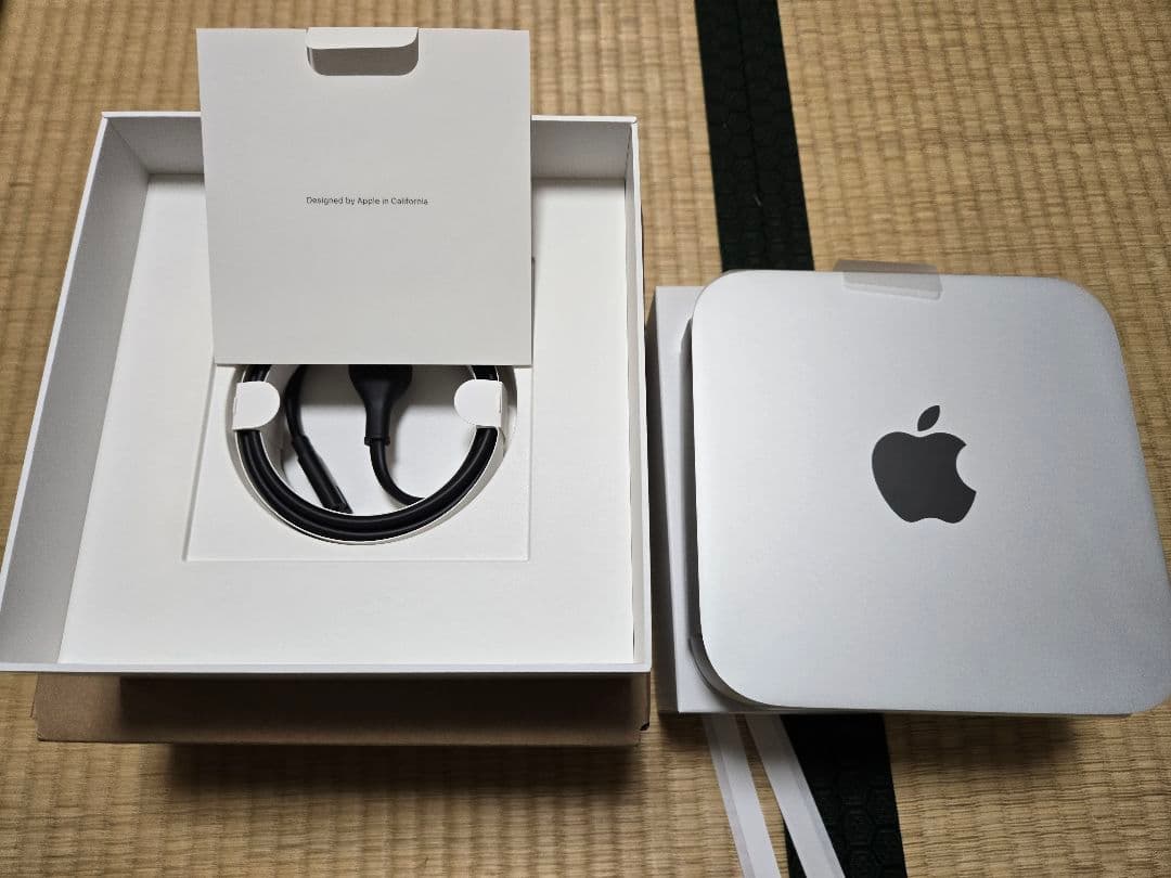 Apple Mac mini 2023 A2686 M2チップ おまけ