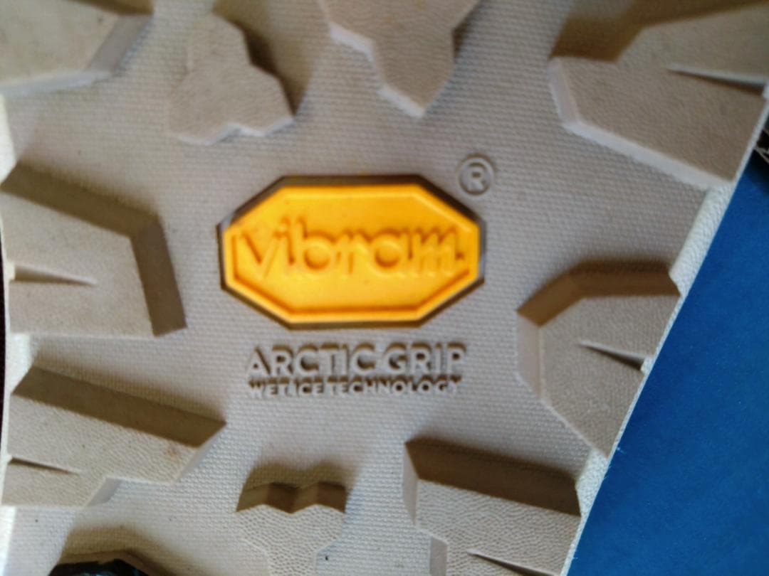 コロンビア　サップランドⅡチャッカWP　OH　インフィニテイ　ウインターブーツ