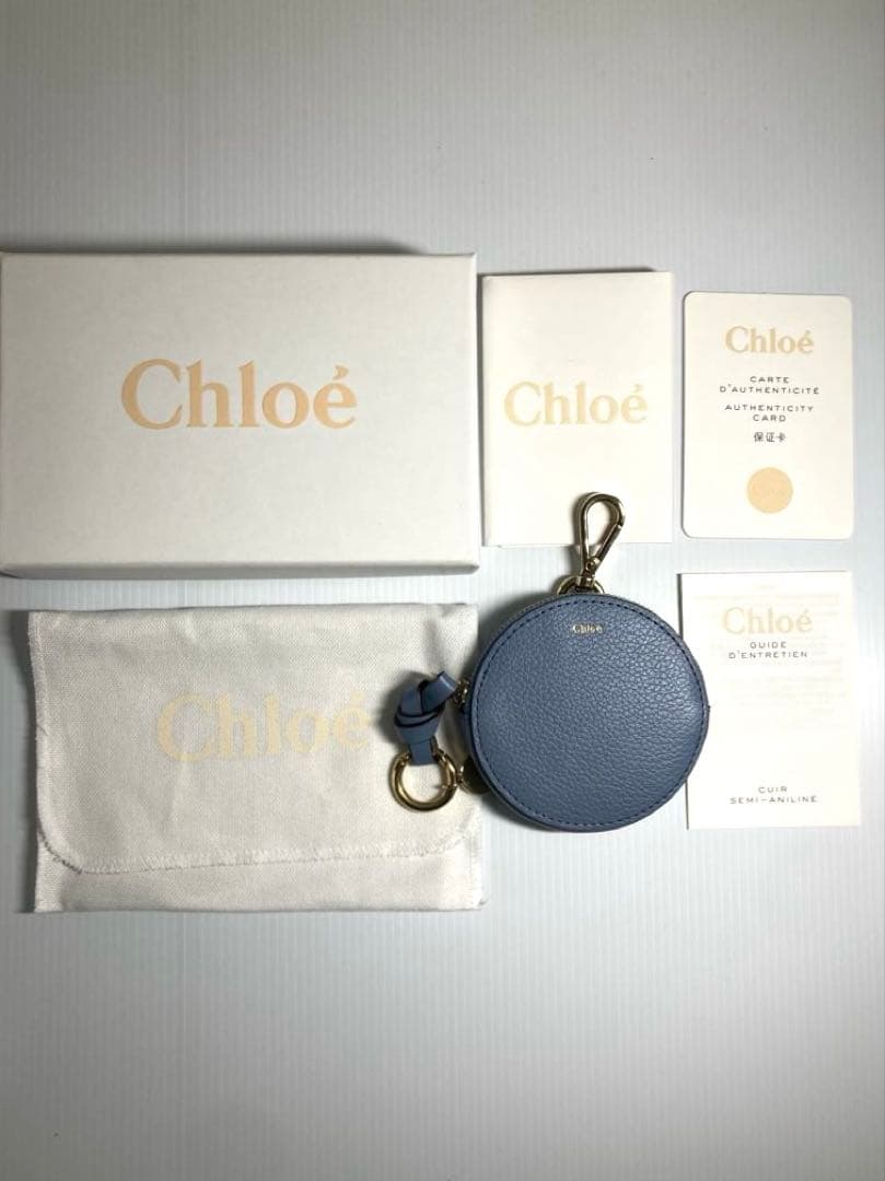 美品　クロエ　レザー　ラウンド　ケース　ミニポーチ　キーホルダー　箱付き