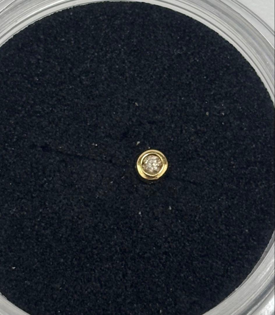 Picollet 軟骨ピアス パーツ ダイヤモンド 18K イエローゴールド