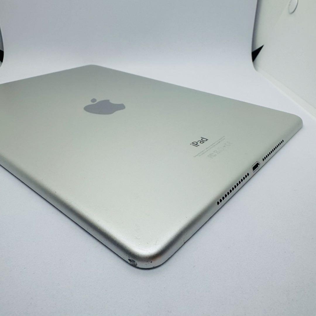【新品バッテリー】iPadAir2 32GB本体 シルバーWiFiモデル