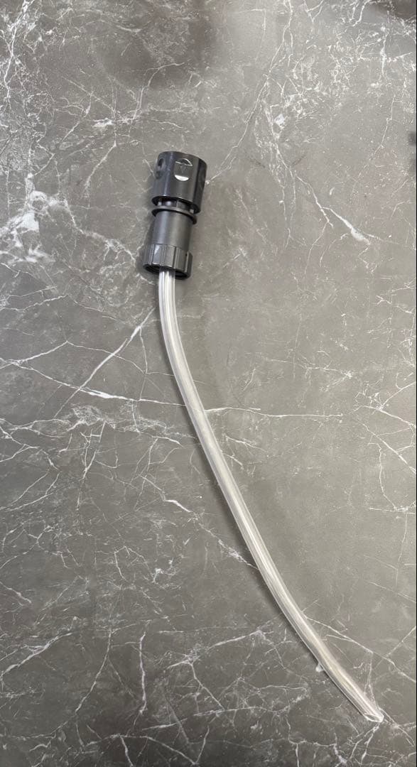 値下げ可　マキタ充電式高圧洗浄機 MHW180DZ ペットボトルアダプタセット