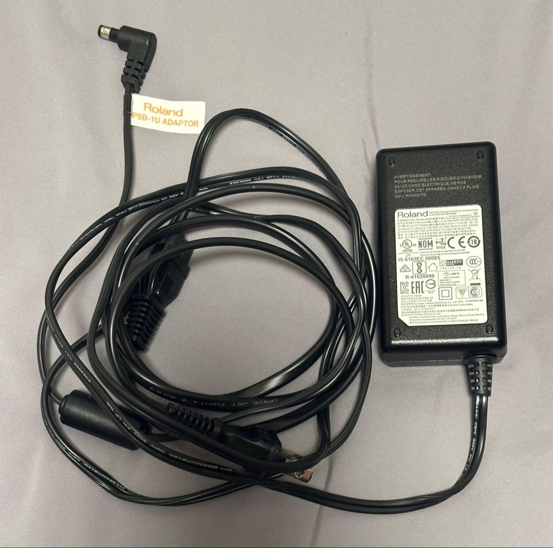 美品です！Roland CUBE Street（ローランド・ストリートキューブ）