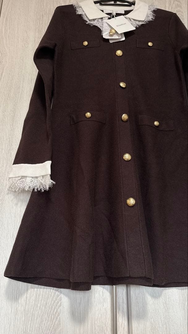 新品タグ付き　今期新作　Rirandture レースカラーミニニットワンピース