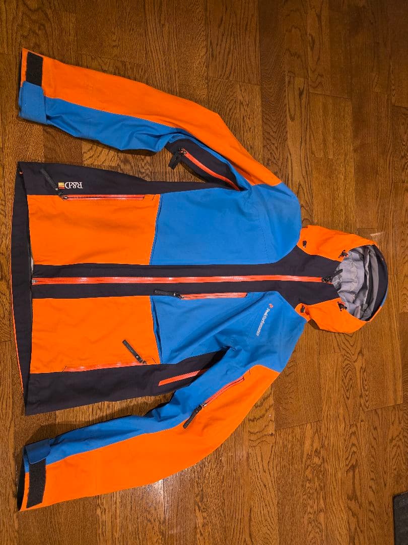 ピークパフォーマンス　ヘリグラビティ　上下セット