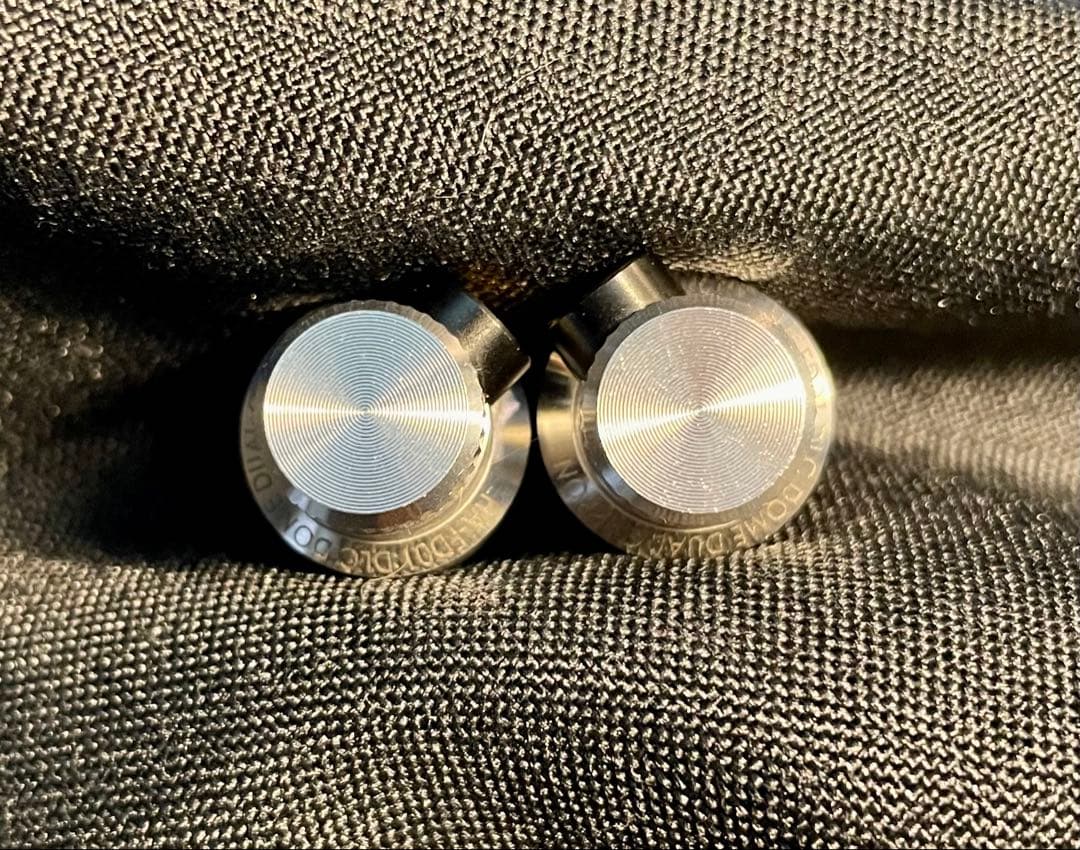 イヤホン JVC HA-FD01