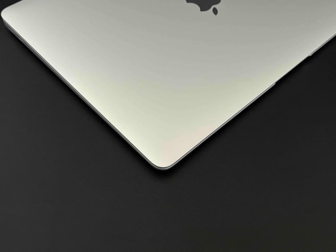 【美品】MacBook Air（M1,2020）13.3㌅ 512GB CTO◎