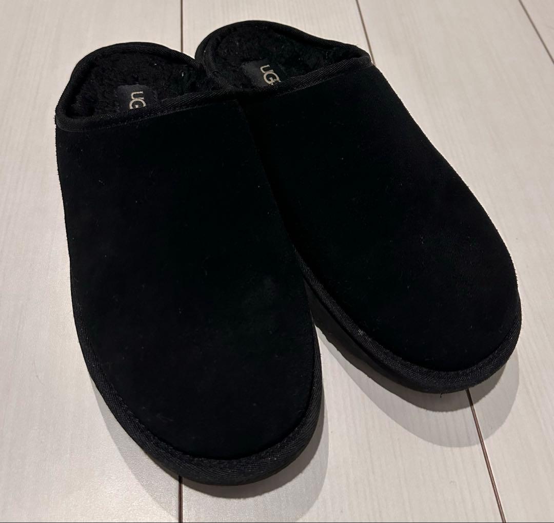 アグ　クラシックスリッポン