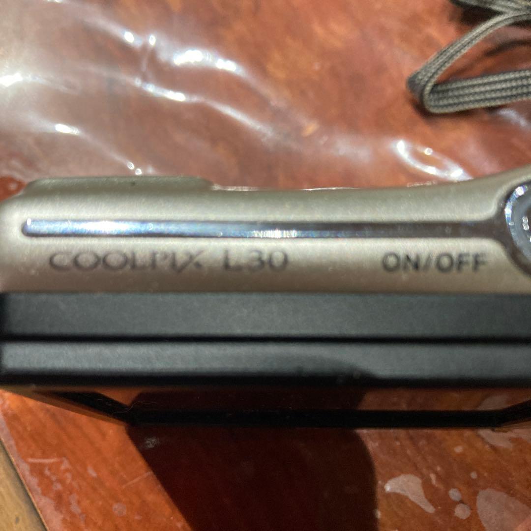 Nikon COOLPIX L30 コンパクトデジタルカメラ