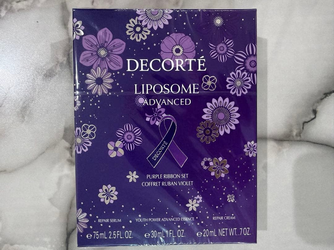 新品　DECORTE 2025クリスマスコフレ＆リポソームパープルリボンセット