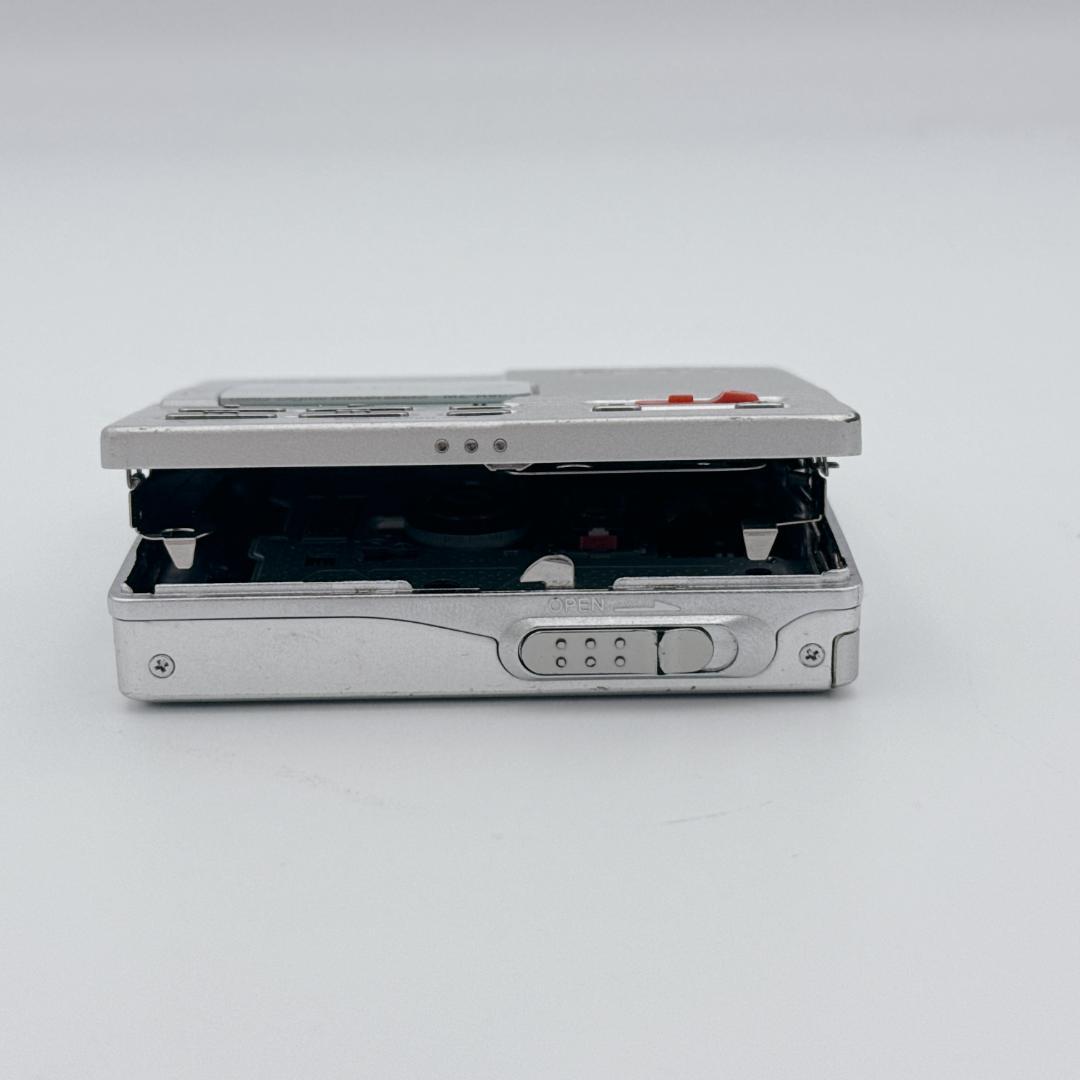 SONY WALKMAN MDウォークマン MZ-R90 ポータブルプレーヤー