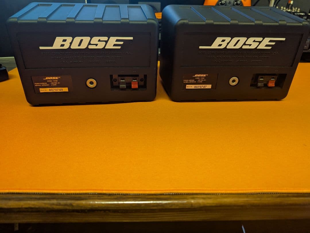 スピーカー・ウーファー Bose 101MM