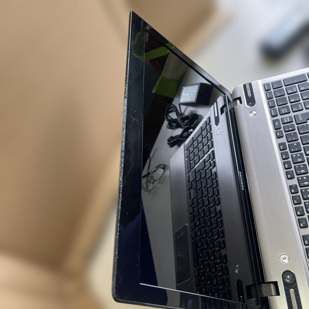 ☆訳有格安美品☆WindowsXP☆東芝15.6インチ大画面PC☆第3世代i7☆