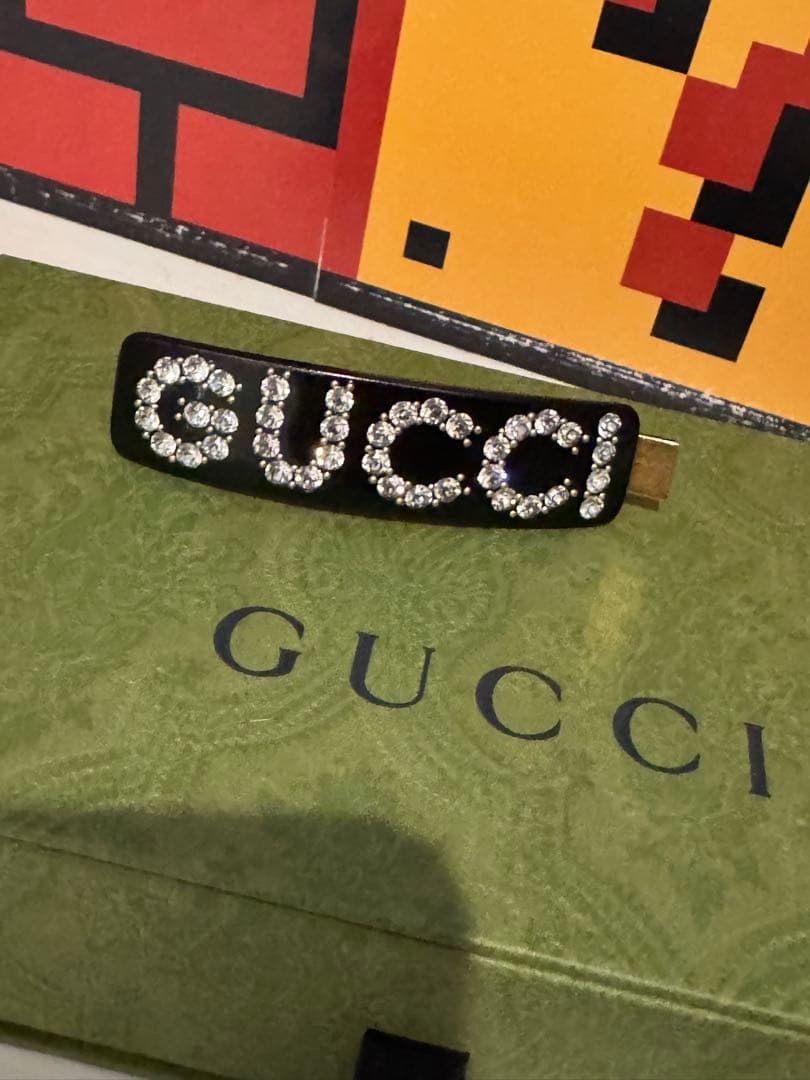 GUCCI ストーン装飾 ヘアクリップ