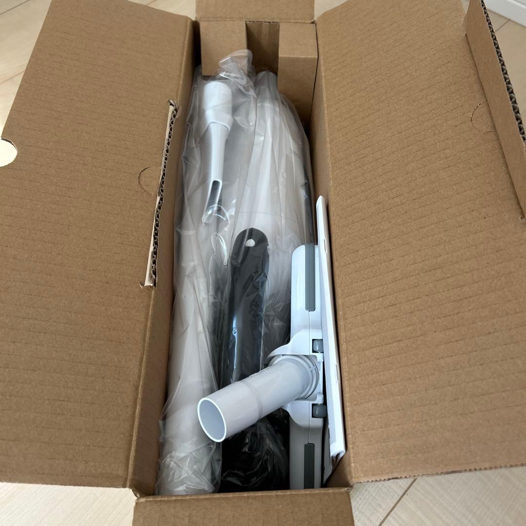 Makita 充電式クリーナー CL180FDZW