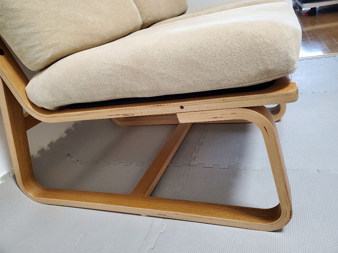 無印良品　リビングでもダイニングでもつかえるソファチェア