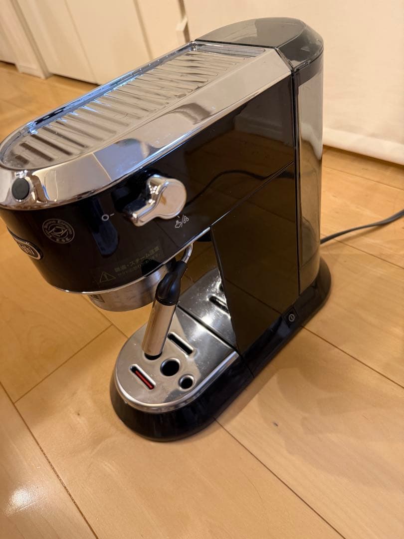 【専用出品】デロンギエスプレッソ・カプチーノメーカー ブラック EC680BK