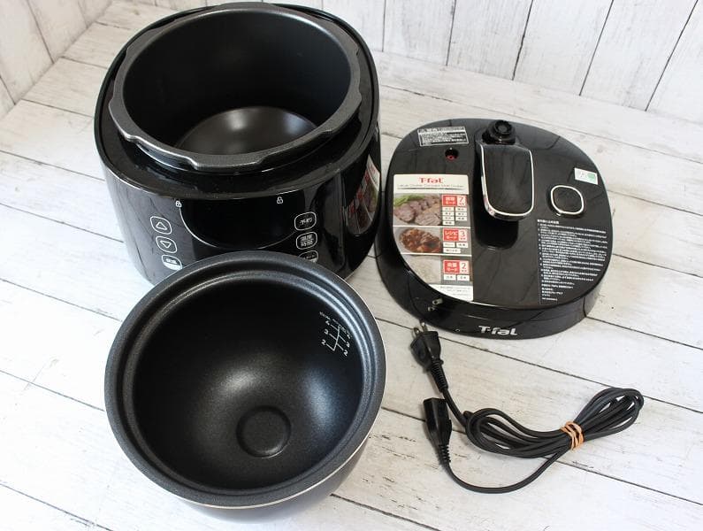 ティファール 家庭用圧力なべ ラクラ・クッカー CY3518JP