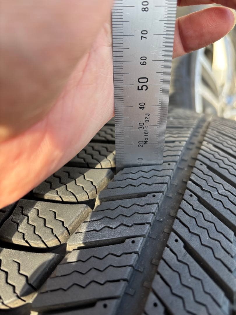  2シリーズ純正オプション Mスポーツホイール&スタッドレスタイヤ