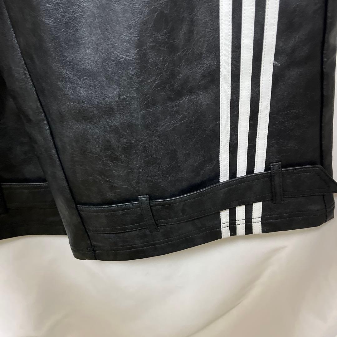 新品 adidas FAUX LEATHER PANTSフェイクレザーパンツ25