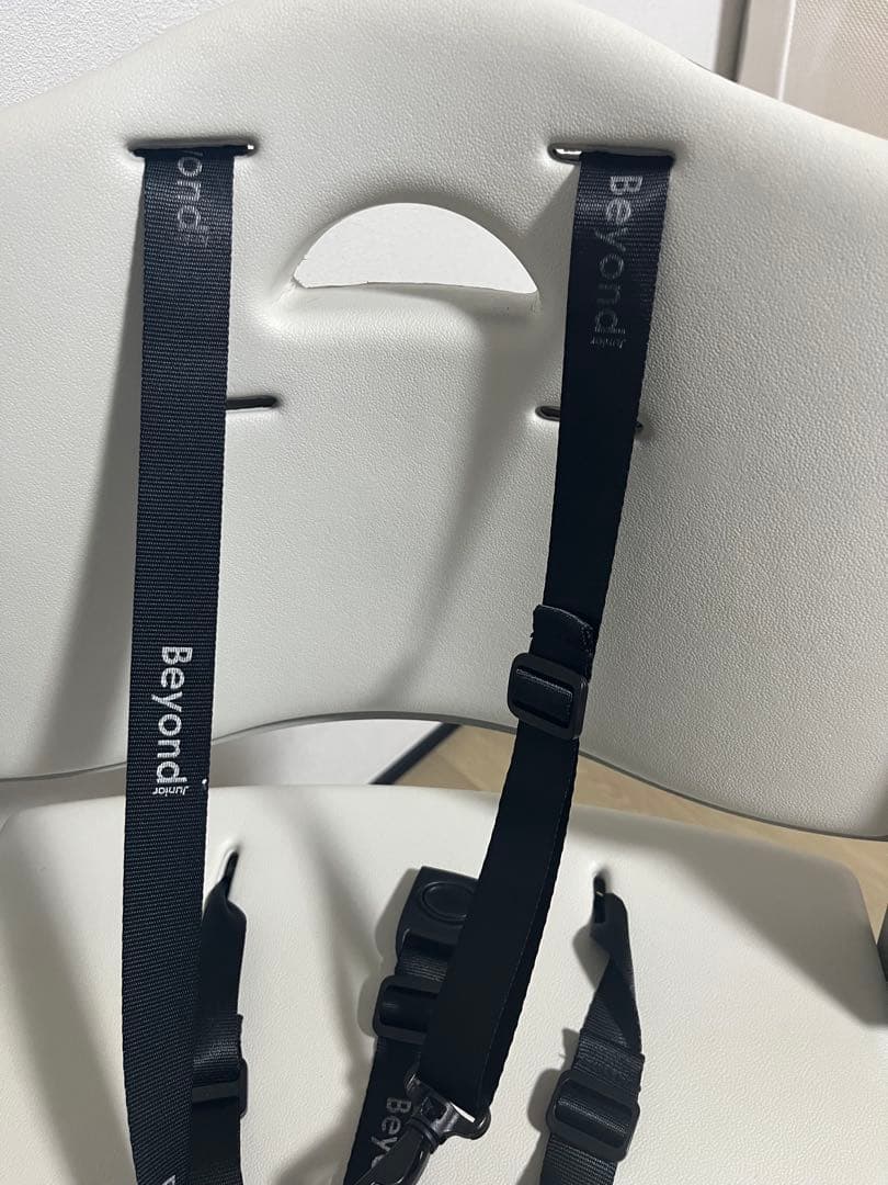 【ひろ@アイナナ断捨離中様限定】ビヨンドジュニア ハイチェア