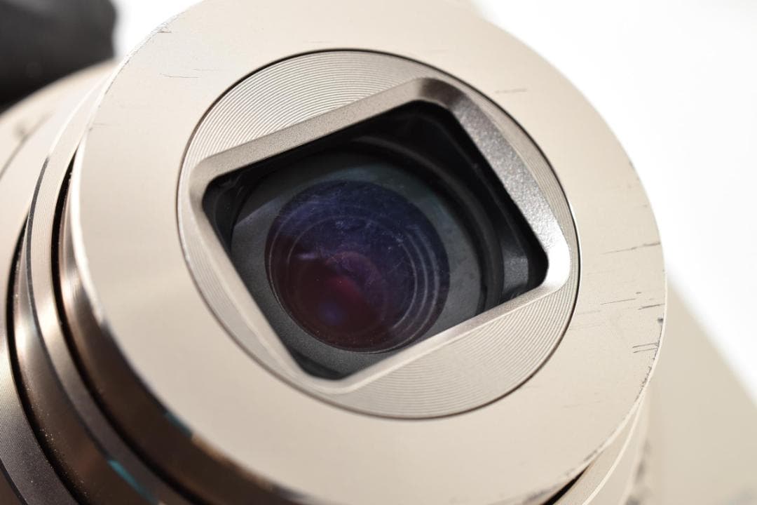 【美品】SONY Cyber-shot DSC-WX220 ゴールド　動作確認済