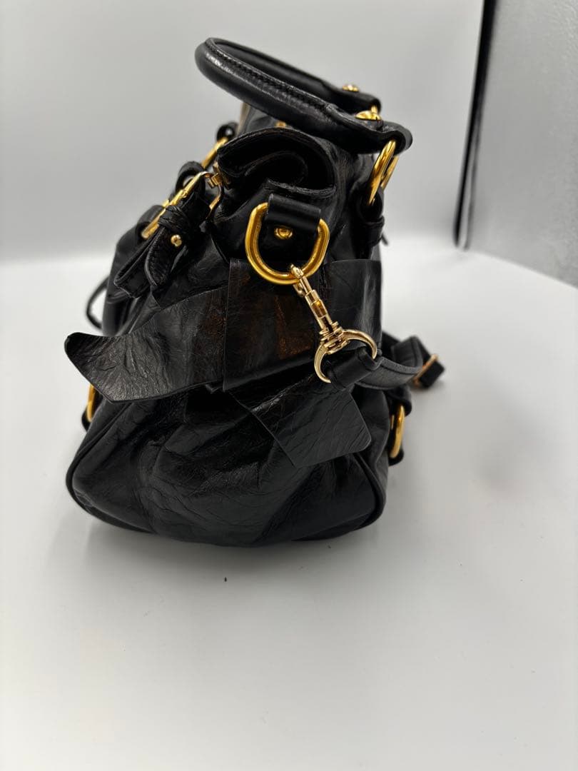 miu miu 黒 レザー ハンドバッグ