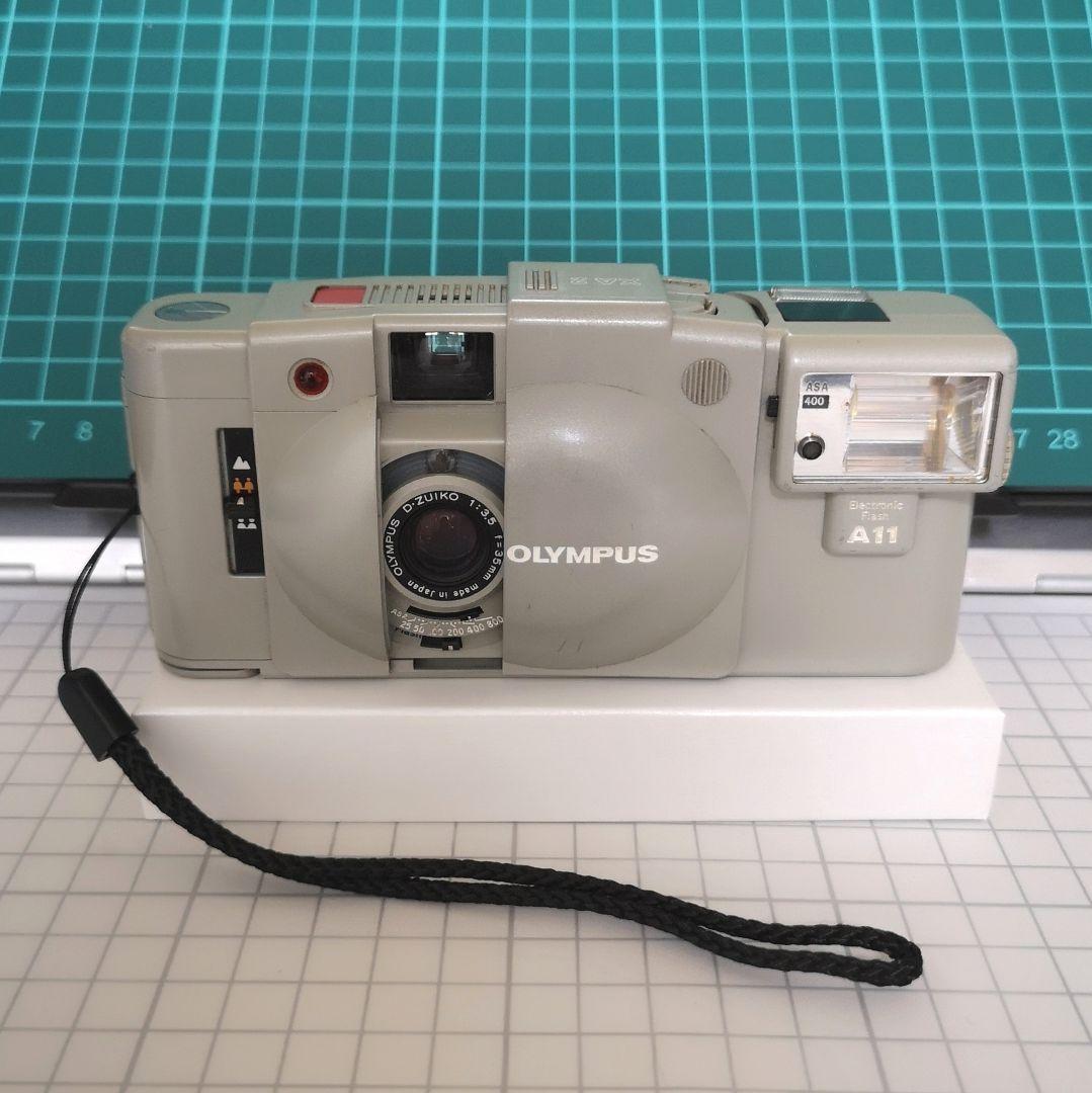 オリンパス ＸＡ２ ＋ Ａ１１ アーバンホワイト 完動品
