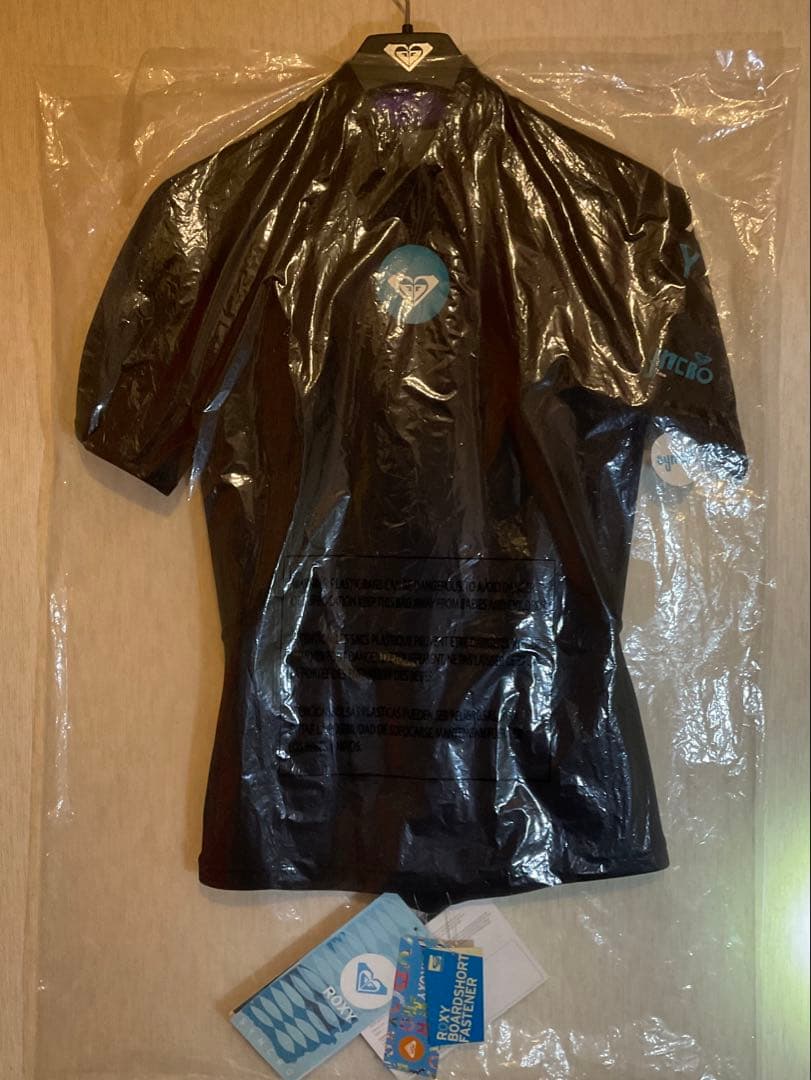 な*お様 ROXY ロキシー　半袖　タッパー　レディース　サーフィン　ウェットス