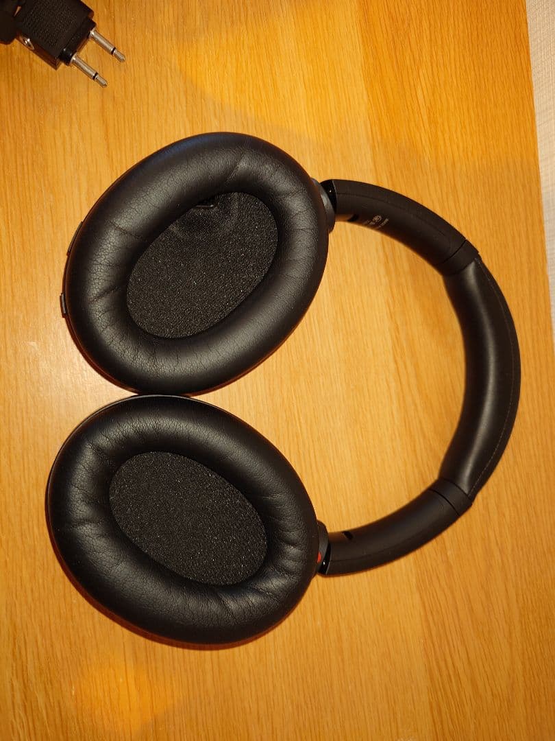 美品　SONY ワイヤレスヘッドホン　WH-1000XM4