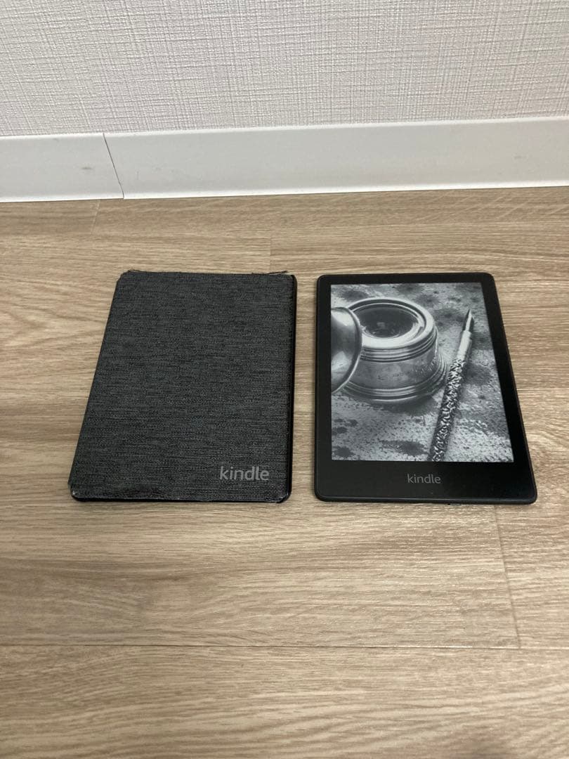 Kindle Paperwhite (8GB) 6.8インチ｜カバー付き