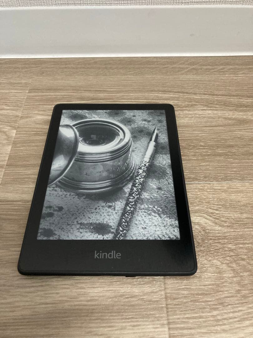 Kindle Paperwhite (8GB) 6.8インチ｜カバー付き