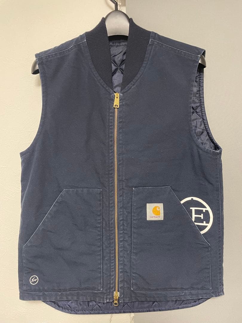 (*)様 carhartt × fragment ベスト