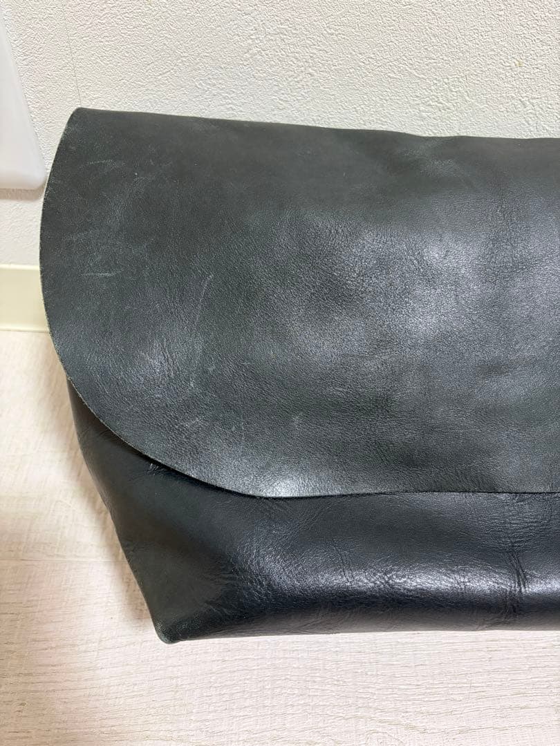 【良品】uni&co／レザーメッセンジャーバッグ