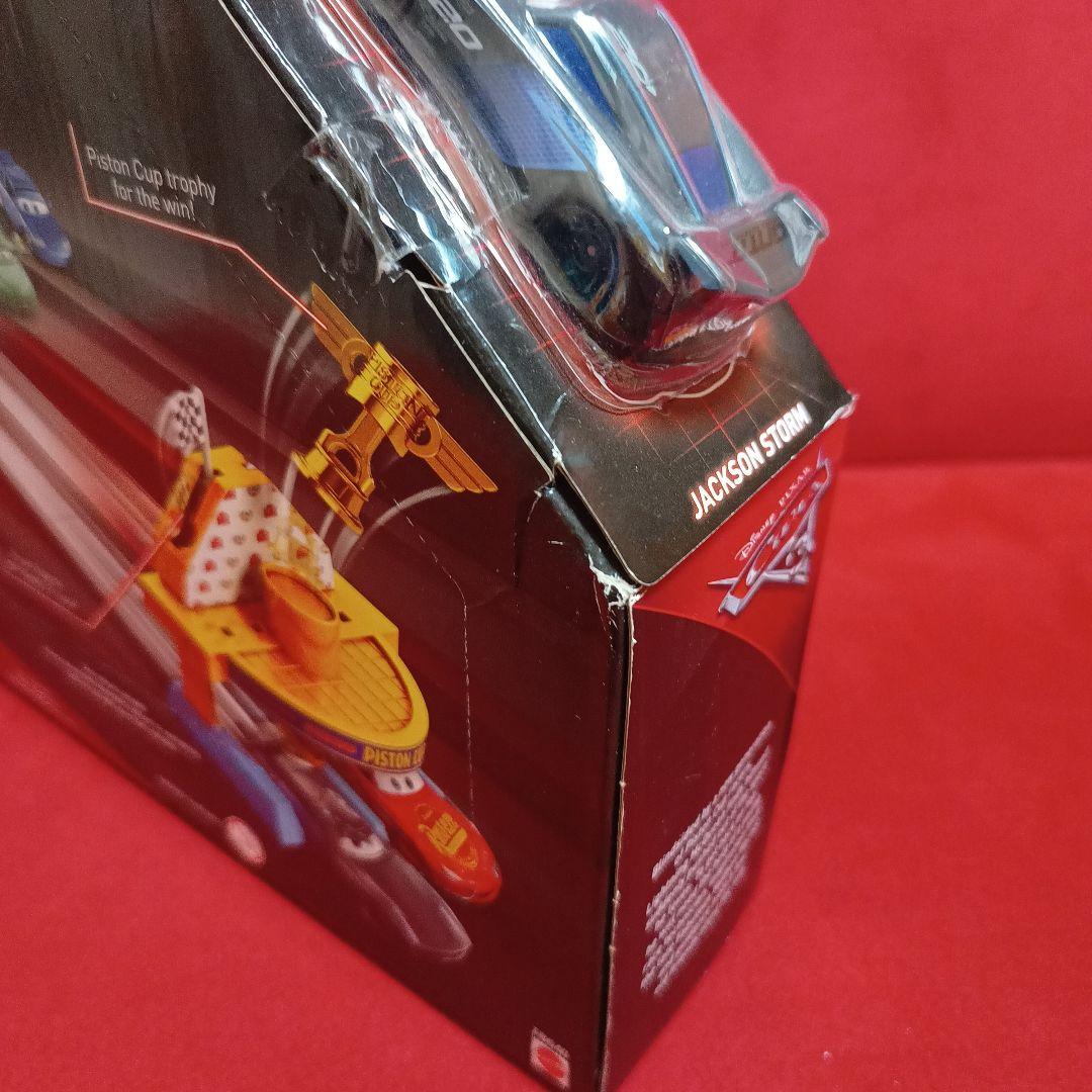 カーズ　マテル　ピストンカップレース　プレイセット