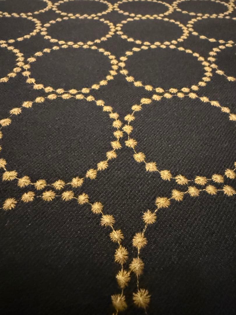 ミナペルホネン使用スツール　オットマン　チェア イス　インテリア　家具