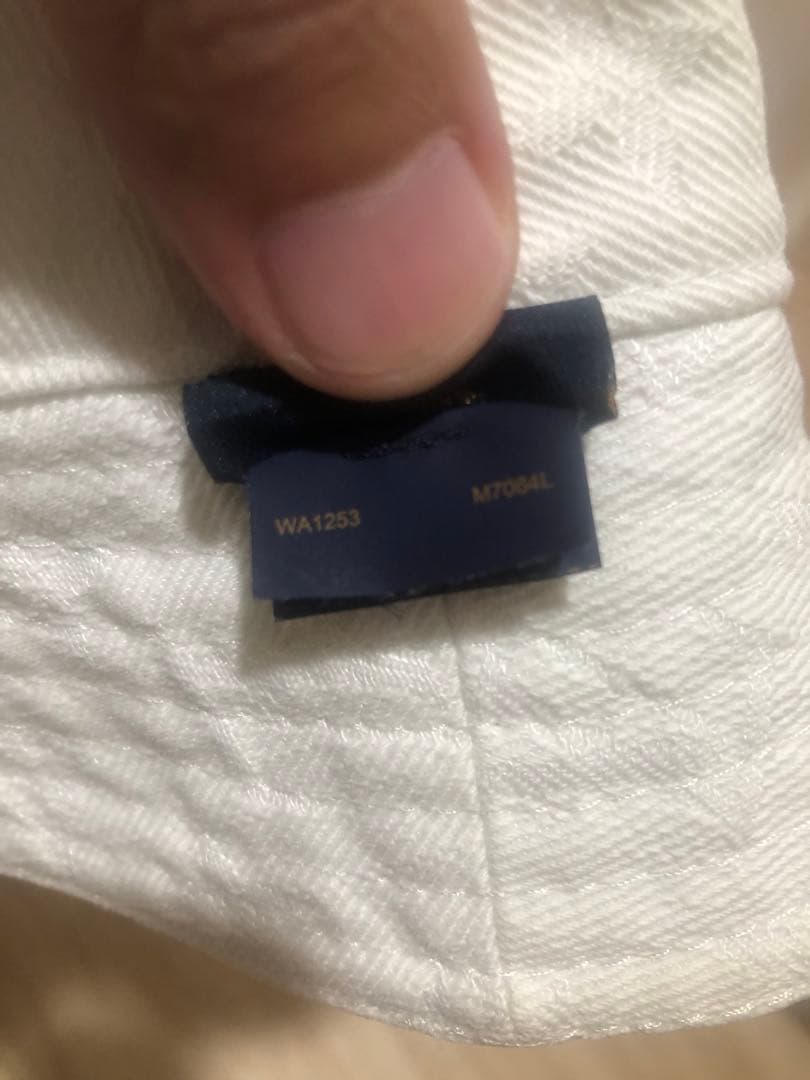 ルイヴィトン M7064L モノグラムネオン リバーシブル バケットハット