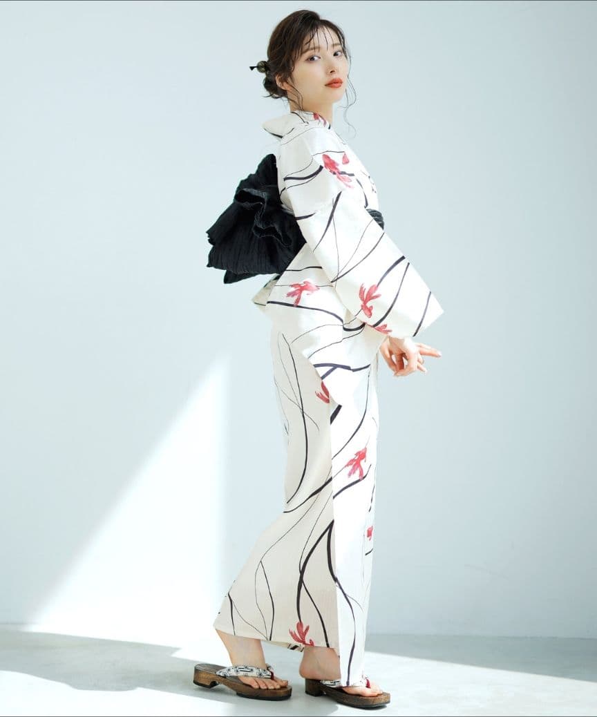 Dita 1人で着られる浴衣5点セット＋簪付き（着付けガイド付き)