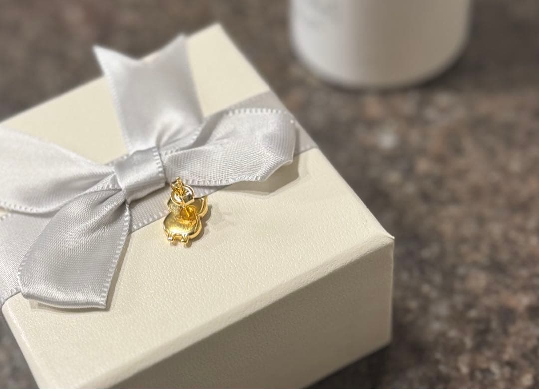 フクロウモチーフ　ピアス　片耳